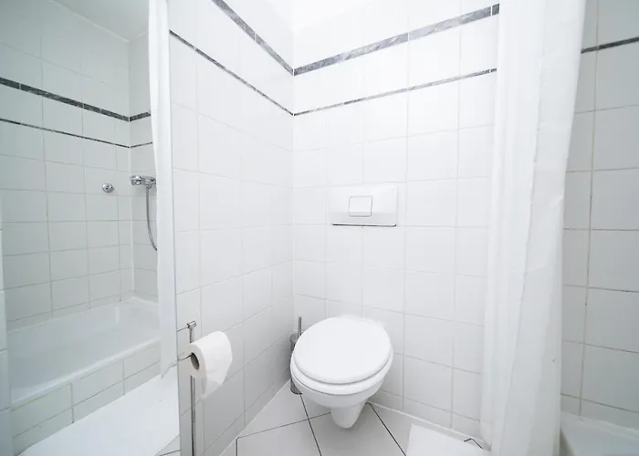 White 60 Qm - Zentral - Balkon - Messe