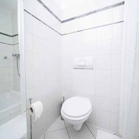 White 60 Qm - Zentral - Balkon - Messe