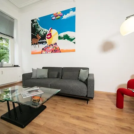 White 60 Qm - Zentral - Balkon - Messe Apartment *