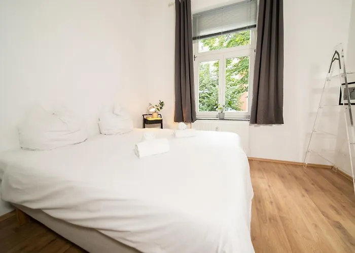 White 60 Qm - Zentral - Balkon - Messe Apartment Düsseldorf