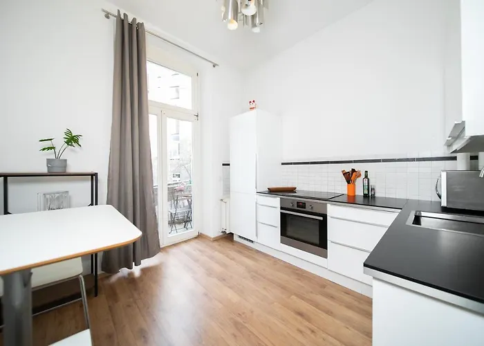 White 60 Qm - Zentral - Balkon - Messe